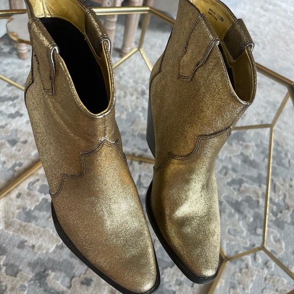 Chinese Laundry Gold Boots - Picture 5 of 6
